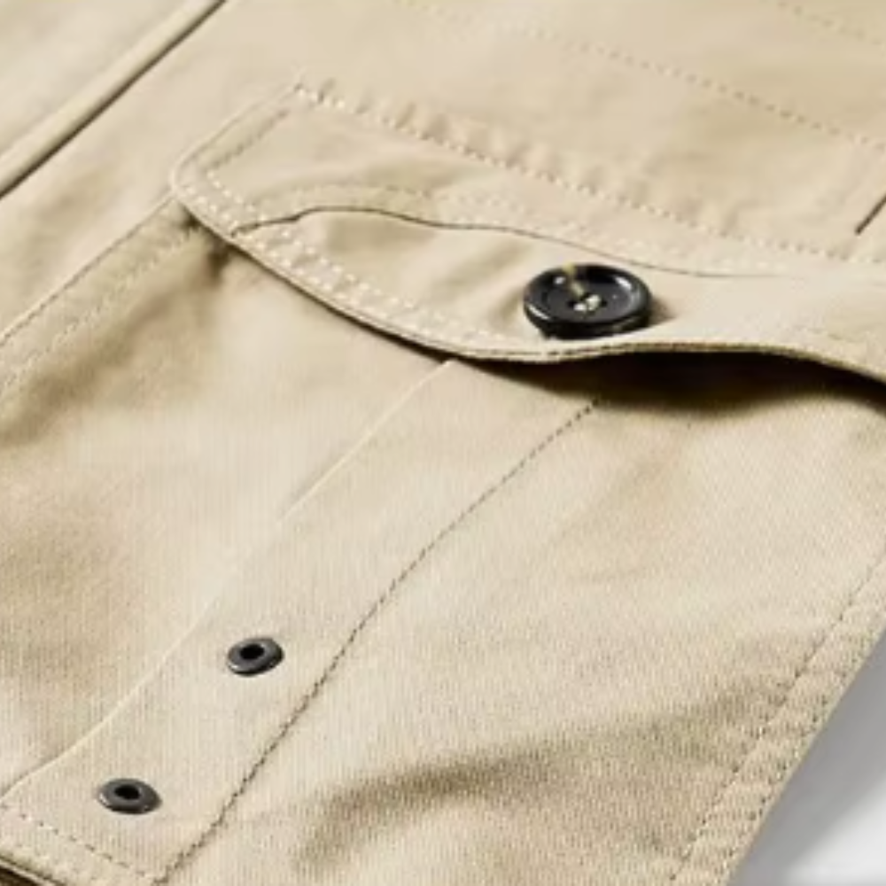 Eleganta jaka ar vairākām kabatām