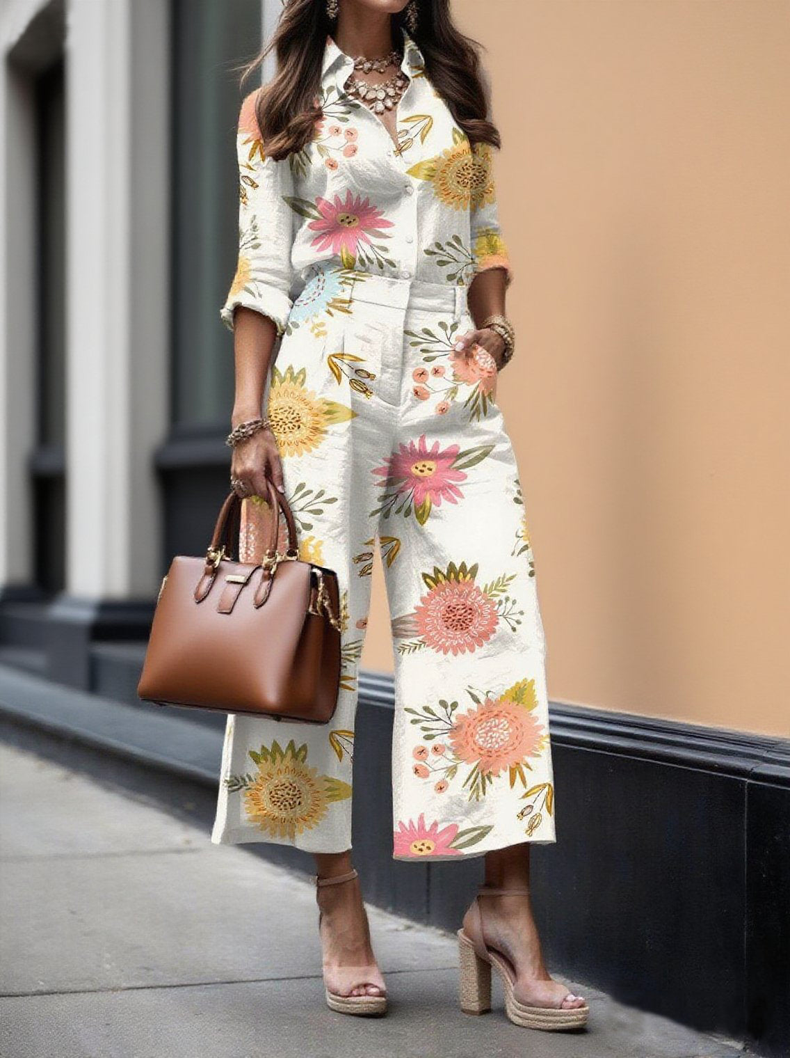 Ziedu Capri Bikses un Brīvas Krekls Komplektā no Linu