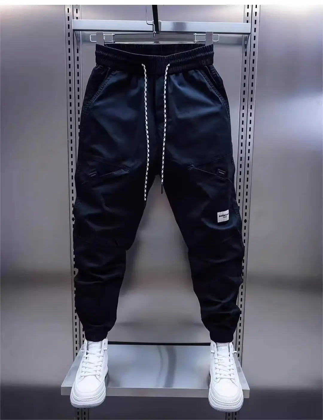 RYAN | SPORTY TROUSERS WITH MODERN DETAILS - Echelon Lifestyle