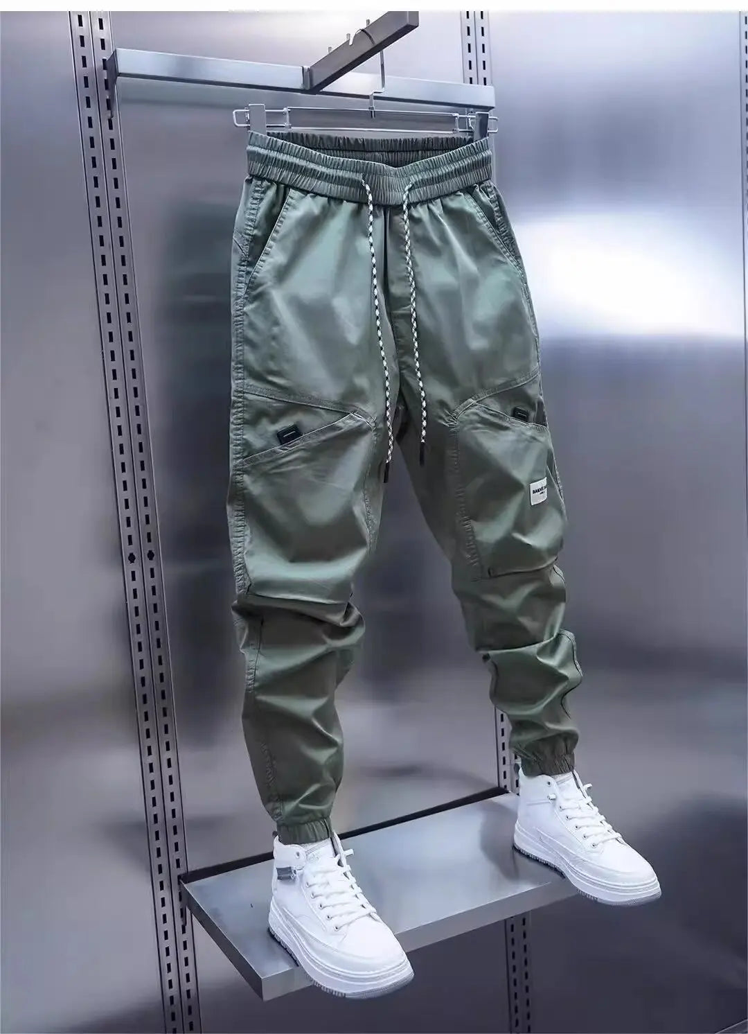 RYAN | SPORTY TROUSERS WITH MODERN DETAILS - Echelon Lifestyle
